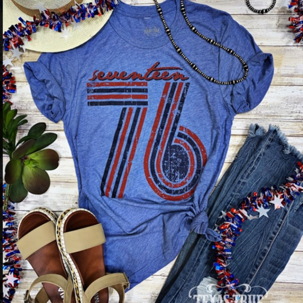 1776 Patriotic Tee, size small